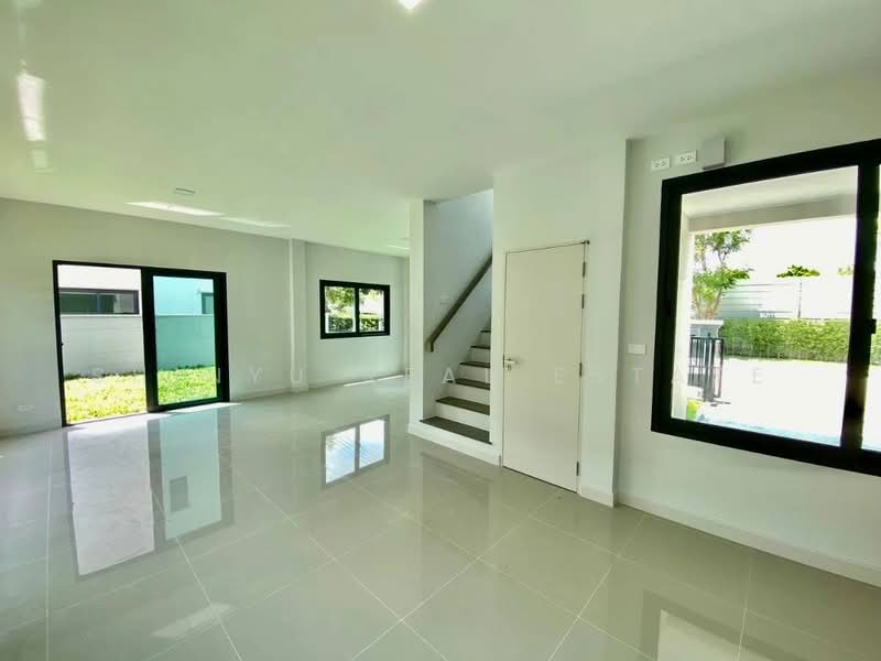 บ้านกลางเมือง ดิ อิดิชั่น ศรีนครินทร์, Bangkok, Dok Mai, Prawet, Bangkok, 3 Bedrooms, 161 sqm, Semi-Detached House (Twin House) For Sale, by Shinyu Real Estate, 500404118 - DDproperty.com
