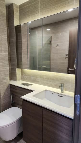 Whizdom Essence, Bangkok, 5 Piyabutr 1 Alley, Bang Chak, Phra Khanong, Bangkok, 2 Bedrooms, 52 sqm, Condo For Rent, by Natlyn Kongsapook, 500404160 - DDproperty.com