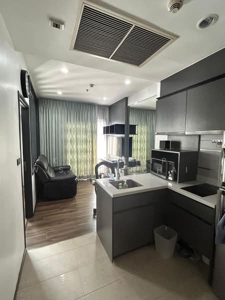 Wyne Sukhumvit, Bangkok, 1120 Sukhumvit Road, Phra Kanong, Khlong Toei, Bangkok, 1 Bedroom, 30 sqm, Condo For Sale, by Kawinthip Wisesdenchai, 500404193 - DDproperty.com