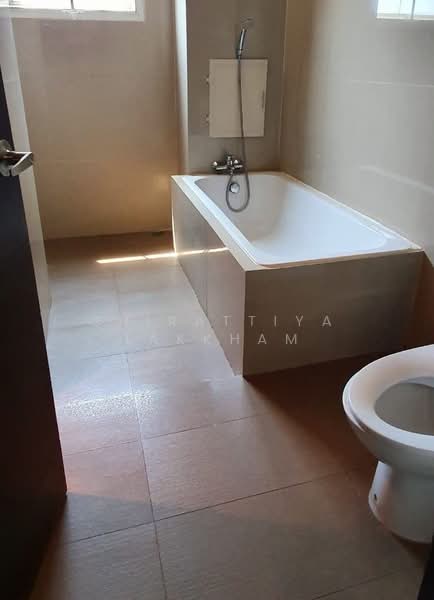The Kaze 34, Bangkok, 66 Soi Sukhumvit 34, Khong Tan, Khlong Toei, Bangkok, 2 Bedrooms, 50 sqm, Apartment For Rent, by Chirattiya Lakkham, 500404209 - DDproperty.com