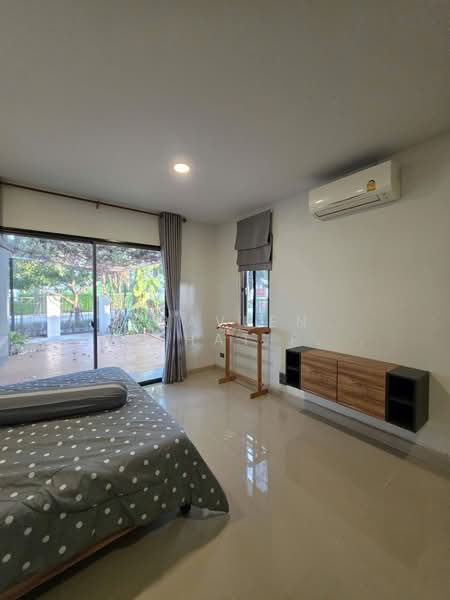 Life In The Garden Rongpo-Motorway, Chon Buri (Pattaya), Soi Bang Lamung 25 (Rong Po), Ta Khian Tia, Bang Lamung (Pattaya), Chon Buri (Pattaya), 4 Bedrooms, 300 sqm, Single Detached House For Rent, by Praveen Peter, 500404227 - DDproperty.com