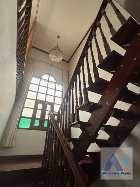 ขายบ้านเดี่ยวสไตล์คลาสสิก มีพื้นที่สวน เงียบสงบใจกลางสุขุมวิท (AA46338), กรุงเทพ, คลองตันเหนือ, วัฒนา, กรุงเทพ, 350 ตร.ม., บ้านเดี่ยว ขาย, โดย Accom Asia, 500404235 - DDproperty.com