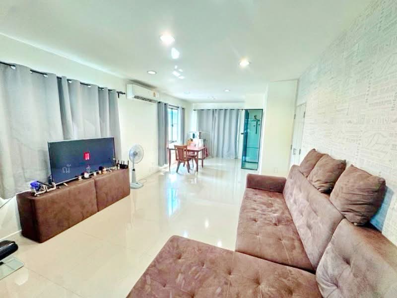 Baan Klang Muang Rama 3-Rat Burana : ทาวน์โฮม บ้านกลางเมือง พระราม 3-ราษฎร์บูรณะ, กรุงเทพ, ถนนราษฏร์บูรณะ ซอย 44, ราษฎร์บูรณะ, กรุงเทพ, 170 ตร.ม., บ้านเดี่ยว ให้เช่า, โดย ณัฐพงศ์ สุนทรอรุณ, 500404279 - DDproperty.com