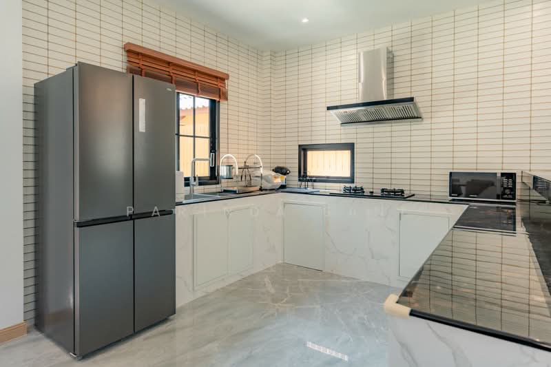 New Modern 3-Bedroom House for Rent, Phuket, Kammala, Kathu, Phuket, 3 Bedrooms, 220 sqm, Single Detached House For Rent, by Parinda Sane, 500404286 - DDproperty.com