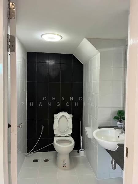 Areeya Mandarina Sukhumvit 77, Bangkok, Sukhumvit 77 Road (On Nut), Suan Luang, Bangkok, 3 Bedrooms, 132 sqm, Townhouse For Rent, by Chanon Phangchienghien, 500404346 - DDproperty.com