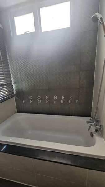 Mayfair Place Sukhumvit 50, Bangkok, Soi Sukhumvit 50, Phra Kanong, Khlong Toei, Bangkok, 2 Bedrooms, 72 sqm, Condo For Rent, by Connex Property, 500404360 - DDproperty.com