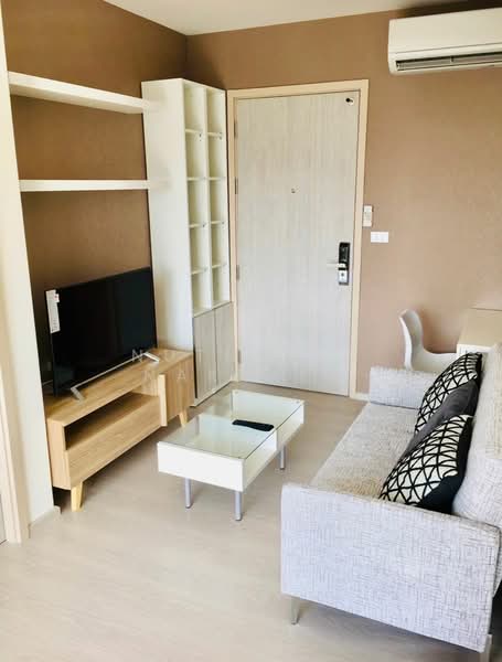 Rhythm Sukhumvit 36-38, Bangkok, 55 Soi Sukhumvit 36, Sukhumvit Road, Phra Kanong, Khlong Toei, Bangkok, 1 Bedroom, 33 sqm, Condo For Sale, by Nutnaree Nakkaew, 500404389 - DDproperty.com