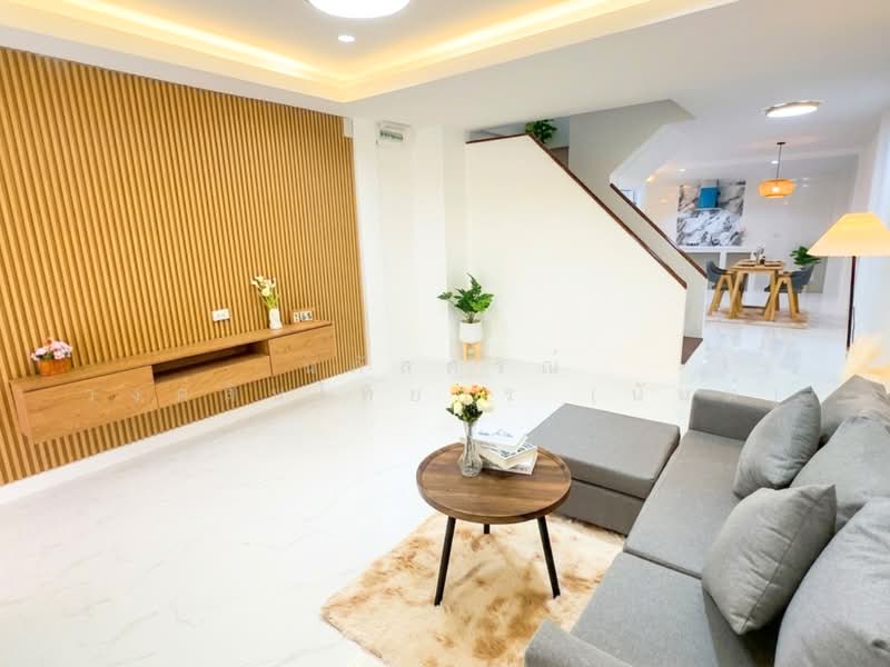 หมู่บ้านพัชรัฐ คู้บอน 27 บางเขน ท่าเเร้ง, Bangkok, คู้บอน27 แยก29, Tha Rang, Bang Khen, Bangkok, 4 Bedrooms, 120 sqm, Townhouse For Sale, by นภัสศรณ์ วงศ์สินไทยกร (นันท์), 500404399 - DDproperty.com