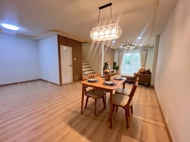 หมู่บ้านแลนซีโอ รามคำแหง-วงแหวน(มิสทีน) ซอยเคหะร่มเกล้า64, กรุงเทพ, เคหะร่มเกล้า64, คลองสองต้นนุ่น, ลาดกระบัง, กรุงเทพ, 80 ตร.ม., ทาวน์เฮ้าส์ ขาย, โดย นภัสศรณ์ วงศ์สินไทยกร (นันท์), 500404431 - DDproperty.com