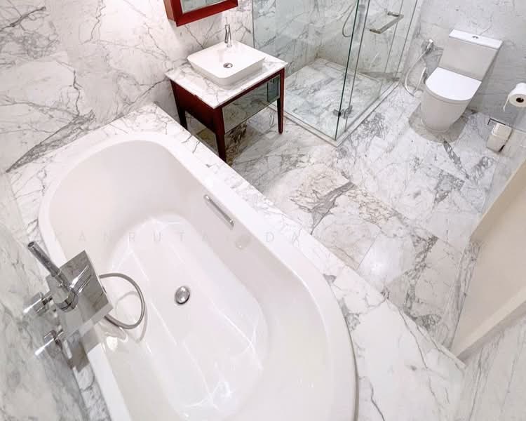 Khun By Yoo, Bangkok, 338 Thonglor Road, Khlong Tan Nua, Watthana, Bangkok, 1 Bedroom, 50 sqm, Condo For Sale, by Kanrutai Dawruang, 500404479 - DDproperty.com