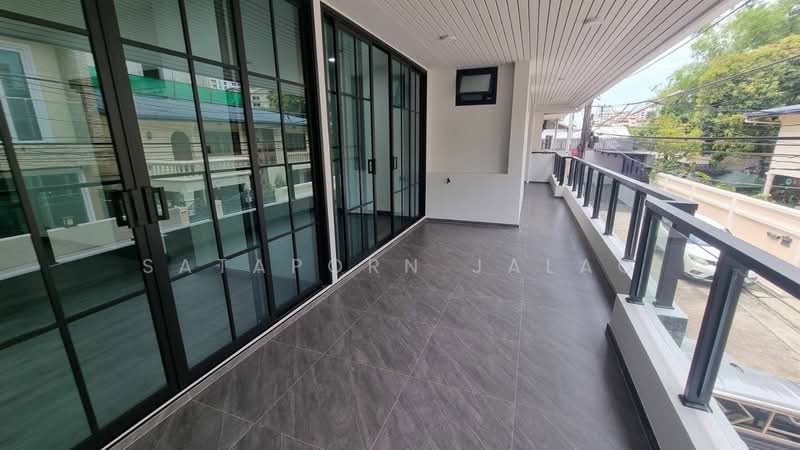 undefined, Bangkok, Khong Tan, Khlong Toei, Bangkok, 6 Bedrooms, 365 sqm, Townhouse For Rent, by Sataporn Jalao, 500404517 - DDproperty.com