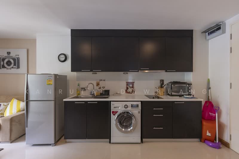 D65 Condominium, Bangkok, 396 Soi Sukhumvit 65 Sukhumvit Road, Phra Kanong Nua, Watthana, Bangkok, 2 Bedrooms, 68 sqm, Condo For Sale, by Kanrutai Dawruang, 500404521 - DDproperty.com
