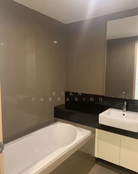 SIRI on 8 Sukhumvit 8, Bangkok, 55 Soi Sukhumvit 8, Sukhumvit Road, Khlong Toei, Bangkok, 3 Bedrooms, 101 sqm, Condo For Rent, by Ryan Tarrarinn, 500404535 - DDproperty.com