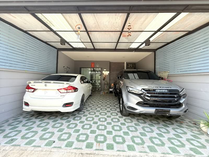 Britania Mega Town Bangna : บริทาเนีย เมกะทาวน์ บางนา, สมุทรปราการ, ซ.บัวนครินทร์ (วัดคลองปลัดเปรียง), บางแก้ว, บางพลี, สมุทรปราการ, 110 ตร.ม., ทาวน์เฮ้าส์ ขาย, โดย The Best Property ตุ๊ก, 500404538 - DDproperty.com