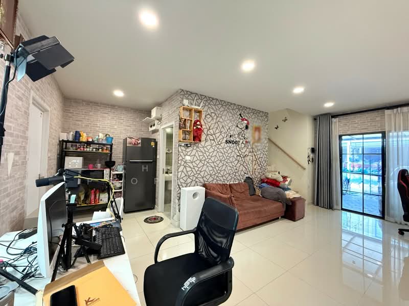 Britania Mega Town Bangna : บริทาเนีย เมกะทาวน์ บางนา, สมุทรปราการ, ซ.บัวนครินทร์ (วัดคลองปลัดเปรียง), บางแก้ว, บางพลี, สมุทรปราการ, 110 ตร.ม., ทาวน์เฮ้าส์ ขาย, โดย The Best Property ตุ๊ก, 500404538 - DDproperty.com