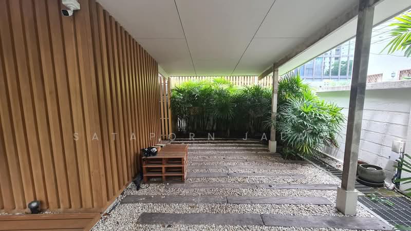 บ้าน 2-ห้องนอน, กรุงเทพ, คลองตันเหนือ, วัฒนา, กรุงเทพ, 141 ตร.ม., บ้านเดี่ยว ให้เช่า, โดย Sataporn Jalao, 500404549 - DDproperty.com