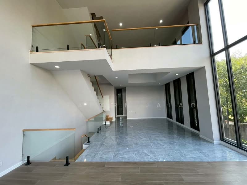 Sage Thonglor, Bangkok, Soi Thonglor 11, Sukhumvit 55 Road, Khlongtoei Nua, Watthana, Bangkok, 3 Bedrooms, 362 sqm, Townhouse For Rent, by Sataporn Jalao, 500404558 - DDproperty.com