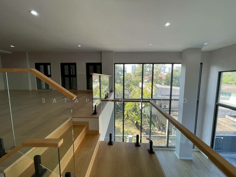 Sage Thonglor, Bangkok, Soi Thonglor 11, Sukhumvit 55 Road, Khlongtoei Nua, Watthana, Bangkok, 3 Bedrooms, 362 sqm, Townhouse For Rent, by Sataporn Jalao, 500404558 - DDproperty.com