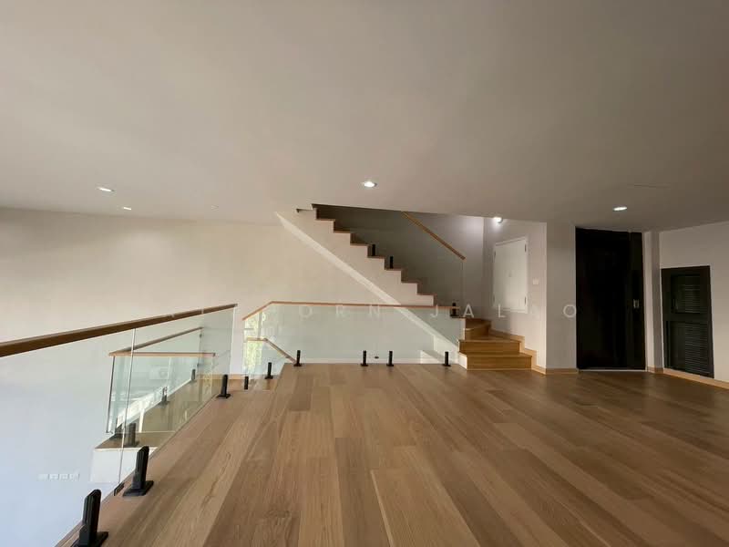 Sage Thonglor, Bangkok, Soi Thonglor 11, Sukhumvit 55 Road, Khlongtoei Nua, Watthana, Bangkok, 3 Bedrooms, 362 sqm, Townhouse For Rent, by Sataporn Jalao, 500404558 - DDproperty.com