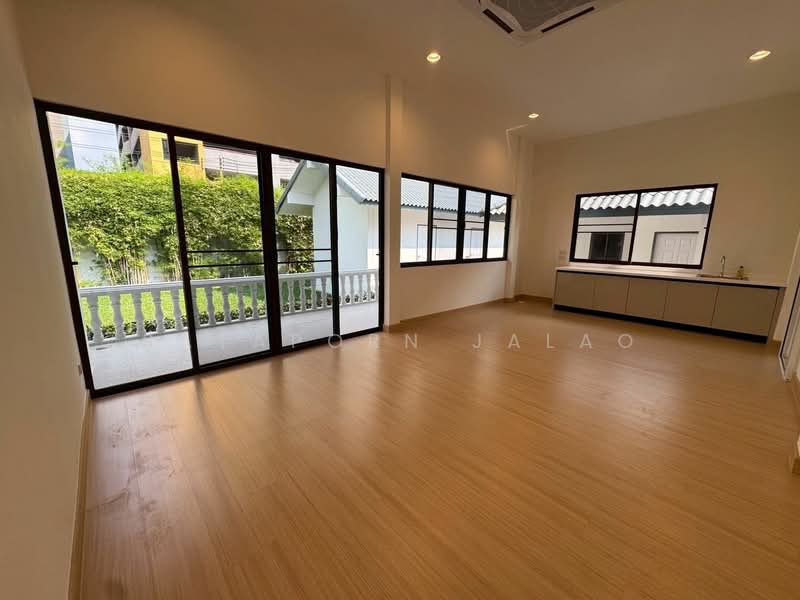 บ้าน 3-ห้องนอน, กรุงเทพ, บางจาก, พระโขนง, กรุงเทพ, 400 ตร.ม., บ้านเดี่ยว ให้เช่า, โดย Sataporn Jalao, 500404575 - DDproperty.com