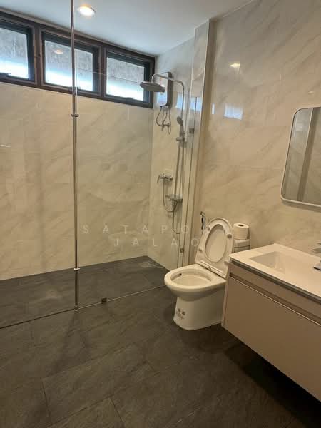 3-BR House, Bangkok, Bang Chak, Phra Khanong, Bangkok, 3 Bedrooms, 400 sqm, Single Detached House For Rent, by Sataporn Jalao, 500404575 - DDproperty.com