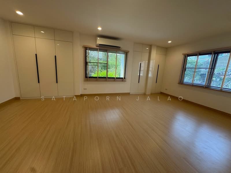 3-BR House, Bangkok, Bang Chak, Phra Khanong, Bangkok, 3 Bedrooms, 400 sqm, Single Detached House For Rent, by Sataporn Jalao, 500404575 - DDproperty.com