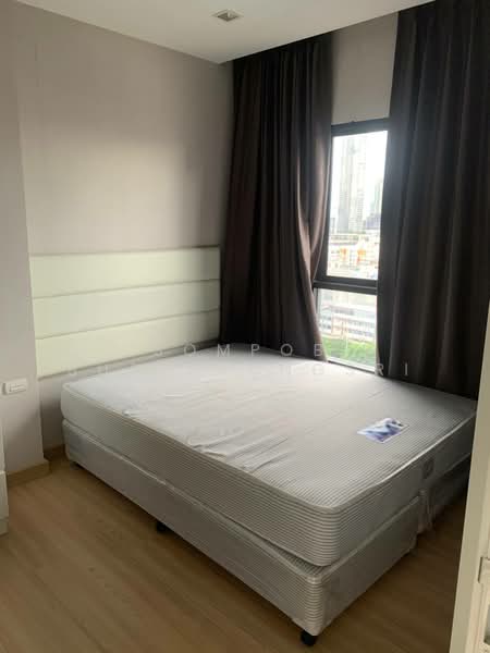 Urbano Absolute Sathon-Taksin, Bangkok, 345 Charoen Nakhon 14/2 Alley, Khlong Ton Sai, Khlong San, Bangkok, 1 Bedroom, 38 sqm, Condo For Rent, by Sompob Buaparungsri, 500404578 - DDproperty.com