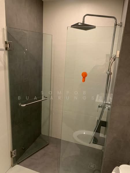 Urbano Absolute Sathon-Taksin, Bangkok, 345 Charoen Nakhon 14/2 Alley, Khlong Ton Sai, Khlong San, Bangkok, 1 Bedroom, 38 sqm, Condo For Rent, by Sompob Buaparungsri, 500404578 - DDproperty.com