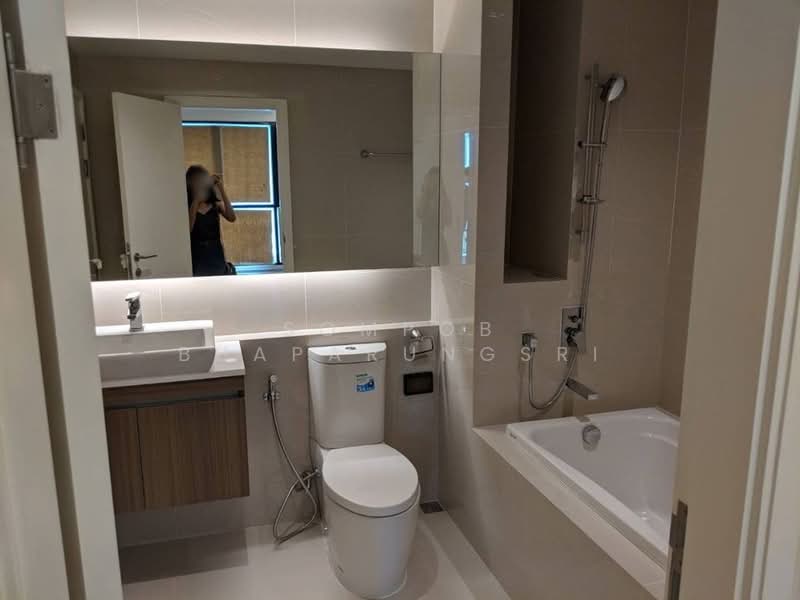 Vtara Sukhumvit 36, Bangkok, 118 Soi Saen Sabai, Phra Kanong, Khlong Toei, Bangkok, 1 Bedroom, 47 sqm, Condo For Rent, by Sompob Buaparungsri, 500404586 - DDproperty.com