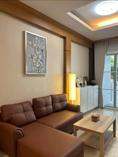 Baan Klang Muang S-Sense Rama 9-Ladprao : บ้านกลางเมือง เอสเซ้นส์ พระราม 9-ลาดพร้าว, กรุงเทพ, ซอยลาดพร้าว 84 ถนนลาดพร้าว, วังทองหลาง, กรุงเทพ, 200 ตร.ม., ทาวน์เฮ้าส์ ให้เช่า, โดย บุษบา รัตนวงษ์ชัย, 500404594 - DDproperty.com