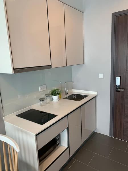 C Ekkamai, Bangkok, 888 Soi Sukhumvit 63, Sukhumvit Road, Khlong Tan Nua, Watthana, Bangkok, 1 Bedroom, 31 sqm, Condo For Rent, by Sompob Buaparungsri, 500404596 - DDproperty.com