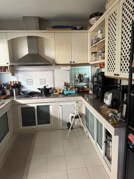 undefined, Bangkok, Praborommaharatchawang, Phra Nakhon, Bangkok, 3 Bedrooms, 204 sqm, Single Detached House For Sale, by Sataporn Jalao, 500404617 - DDproperty.com