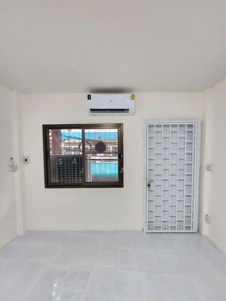 4-BR Townhouse, Bangkok, Chong Nonsi, Yan Nawa, Bangkok, 4 Bedrooms, 325 sqm, Townhouse For Sale, by Sataporn Jalao, 500404618 - DDproperty.com