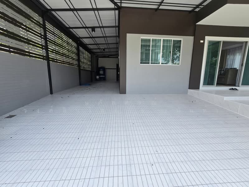 Prueklada Rangsit Klong 4, Pathum Thani, Sawai Pracharat Road, Lat Sawai, Lam Luk Ka, Pathum Thani, 5 Bedrooms, 200 sqm, Single Detached House For Sale, by นภัสศรณ์ วงศ์สินไทยกร (นันท์), 500404624 - DDproperty.com