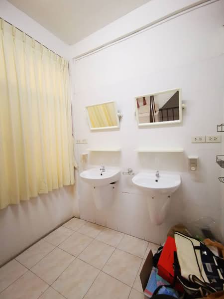 1-BR Townhouse, Bangkok, Din Daeng, Bangkok, 1 Bedroom, 224 sqm, Townhouse For Sale, by Sataporn Jalao, 500404638 - DDproperty.com