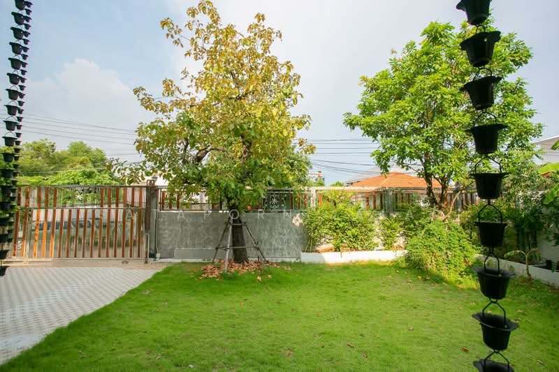 3-BR House, Bangkok, Din Daeng, Bangkok, 3 Bedrooms, 263 sqm, Single Detached House For Sale, by Sataporn Jalao, 500404649 - DDproperty.com