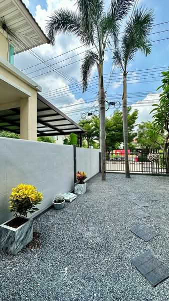 ศุภาลัยวิลล์ ถนนชลมาร์คพิจารณ์ เลียบคลองสาม ลำลูกกา ตำบลลาดสวาย อำเภอลำลูกกา ปทุมธานี, ปทุมธานี, ชลมาร์คพิจารณ์ เลียบคลอง3, ลาดสวาย, ลำลูกกา, ปทุมธานี, 200 ตร.ม., บ้านเดี่ยว ขาย, โดย นภัสศรณ์ วงศ์สินไทยกร (นันท์), 500404652 - DDproperty.com