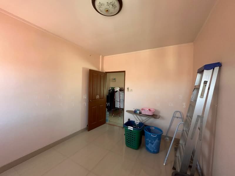 2-Storey Semi-Detached House, 36 sq.wah, Nathawadee, Chon Buri (Pattaya), Nong - Kham, Si Racha, Chon Buri (Pattaya), 3 Bedrooms, 172 sqm, Semi-Detached House (Twin House) For Sale, by บ้านแฝด 2 ชั้น 36 ตารางวา หมู่บ้านณฐาวดี 4 หนองค้อ ศรีราชา, 500404659 - DDproperty.com