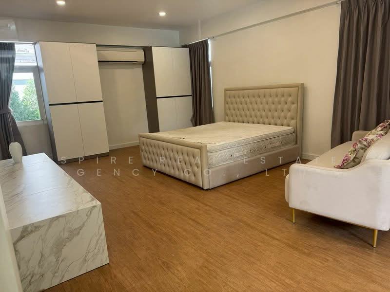 Detached House, 100 Sq. wa, with Swimming pool, Sukhumvit 54, Bangkok, Phra Kanong, Khlong Toei, Bangkok, 4 Bedrooms, 350 sqm, Single Detached House For Rent, by Aspire Real Estate Agency Co., Ltd., 500404672 - DDproperty.com
