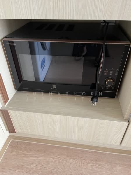 Maru Ekkamai 2, Bangkok, 70-5 Sukhumvit 63 Road, Phra Kanong Nua, Watthana, Bangkok, 2 Bedrooms, 60 sqm, Condo For Rent, by Juthabhorn Uppachit (Amy), 500404692 - DDproperty.com
