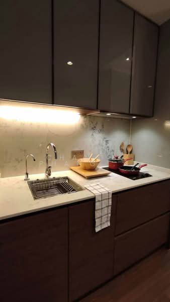 The Estelle Phrom Phong, Bangkok, 131 Soi Sukhumvit 26, Khong Tan, Khlong Toei, Bangkok, 1 Bedroom, 56 sqm, Condo For Rent, by Chanon Phangchienghien, 500404697 - DDproperty.com