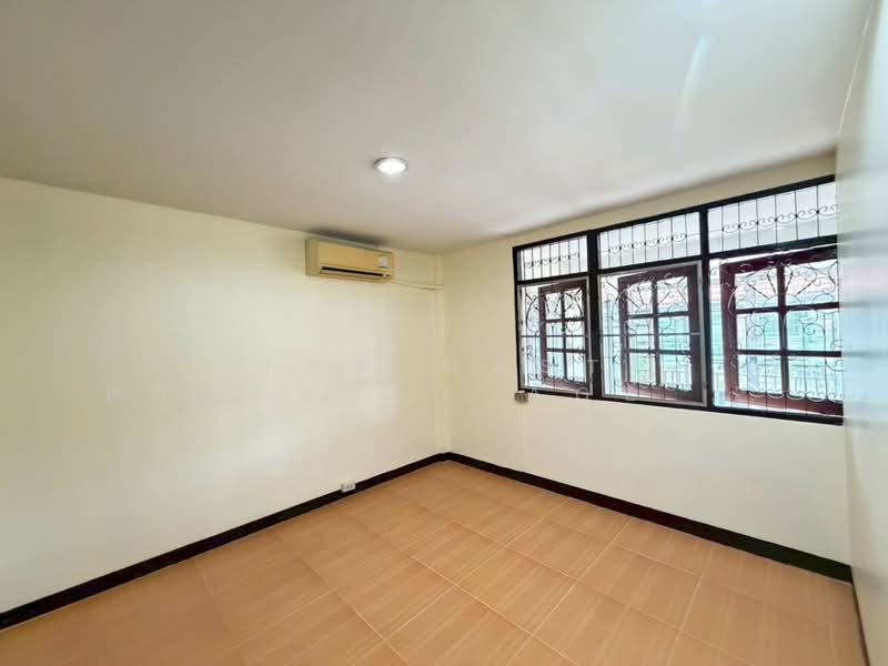 ทาวน์เฮ้าส์บึงกุ่ม กรุงเทพมหานคร, Bangkok, Nuan Chan, Bueng Kum, Bangkok, 2 Bedrooms, 100 sqm, Townhouse For Sale, by The Best Property Agent แอน, 500404703 - DDproperty.com