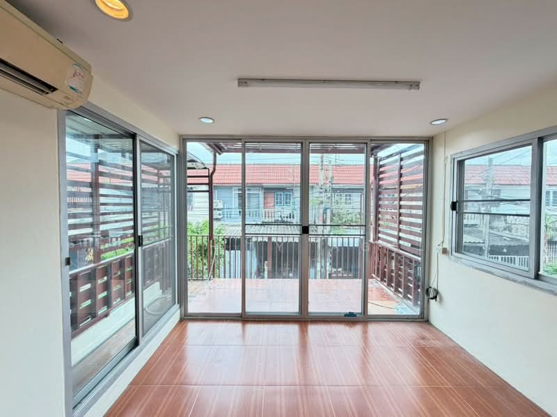 ทาวน์เฮ้าส์บึงกุ่ม กรุงเทพมหานคร, Bangkok, Nuan Chan, Bueng Kum, Bangkok, 2 Bedrooms, 100 sqm, Townhouse For Sale, by The Best Property Agent แอน, 500404703 - DDproperty.com