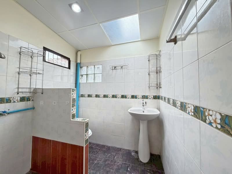 ทาวน์เฮ้าส์บึงกุ่ม กรุงเทพมหานคร, Bangkok, Nuan Chan, Bueng Kum, Bangkok, 2 Bedrooms, 100 sqm, Townhouse For Sale, by The Best Property Agent แอน, 500404703 - DDproperty.com