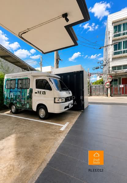 Very Lasalle, Bangkok, 242 Soi Lasalle 24, Bang Na, Bangkok, 2 Bedrooms, 60 sqm, Condo For Rent, by Anyaporn Srikanlayanabut, 500404708 - DDproperty.com