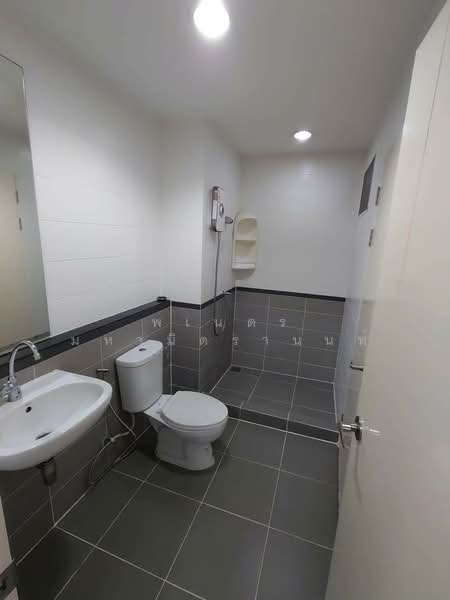 Baan Klang Muang Sukhumvit 77, Bangkok, Soi On Nut 17, Suan Luang, Bangkok, 3 Bedrooms, 178 sqm, Townhouse For Sale, by พเนตร มหามิตรานนท์, 500404722 - DDproperty.com