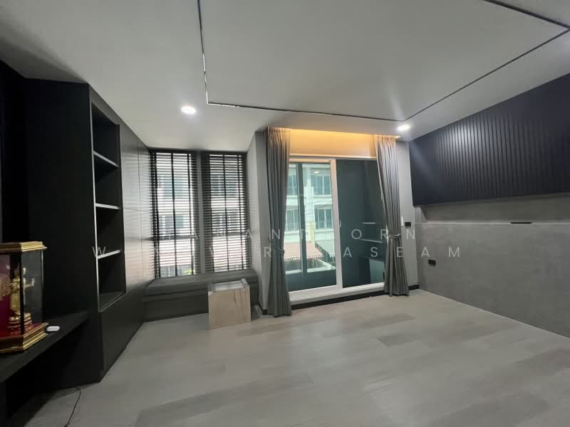 Baan Klang Muang S-Sense Rama 9-Ladprao, Bangkok, Soi Ladprao 84, Ladprao Road, Wang Thonglang, Bangkok, 2 Bedrooms, 132 sqm, Townhouse For Rent, by Thananthorn Wongvarnkaseam, 500404723 - DDproperty.com