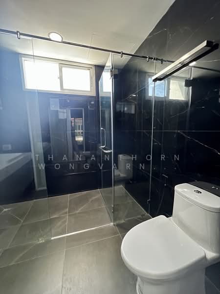 Baan Klang Muang S-Sense Rama 9-Ladprao, Bangkok, Soi Ladprao 84, Ladprao Road, Wang Thonglang, Bangkok, 2 Bedrooms, 132 sqm, Townhouse For Rent, by Thananthorn Wongvarnkaseam, 500404723 - DDproperty.com