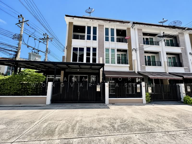 Baan Klang Muang S-Sense Rama 9-Ladprao, Bangkok, Soi Ladprao 84, Ladprao Road, Wang Thonglang, Bangkok, 2 Bedrooms, 132 sqm, Townhouse For Rent, by Thananthorn Wongvarnkaseam, 500404723 - DDproperty.com