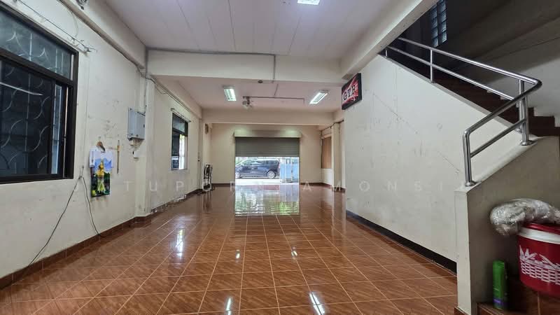 "อาคาร 861 ตร.ม. ทำเลเกษตร-นวมินทร์ เพียง 18.5 ล้าน! เหมาะทำสำนักงานใหญ่ โกดัง หรือซื้อเก็บลงทุน", Bangkok, Tha Rang, Bang Khen, Bangkok, 8 Bedrooms, 861 sqm, Single Detached House For Sale, by Jatuporn Amonsin, 500404735 - DDproperty.com